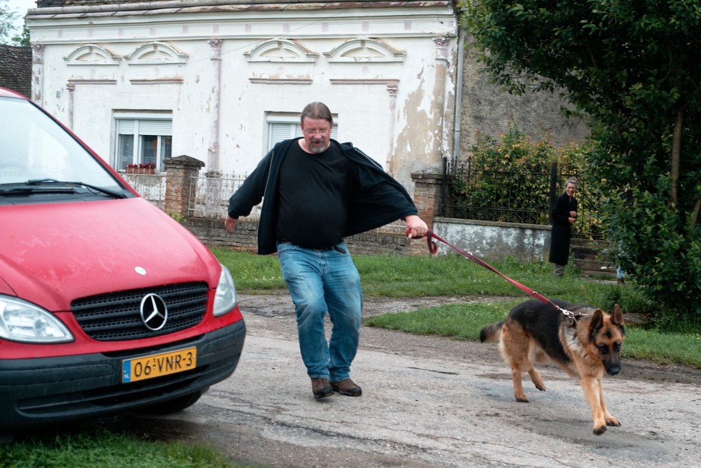 Nero onderweg naar zijn nieuwe bestemming waar hij twee dagen later aan zou komen.